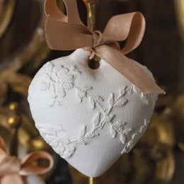 Gessetti profumati da collezione Mathilde M in 10 modelli