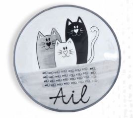 Saucer Grated garlic Chat