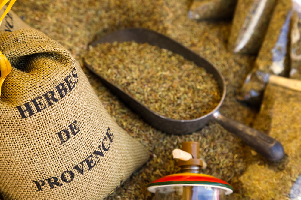 Erbe provenzali e sali della Camargue: come si usano in cucina.