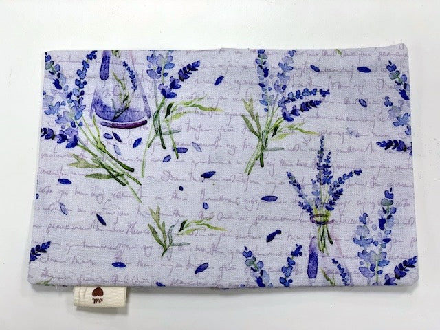 Cuscino sfoderabile imbottito con Lavanda Officinale bio di Sault, come in provenza