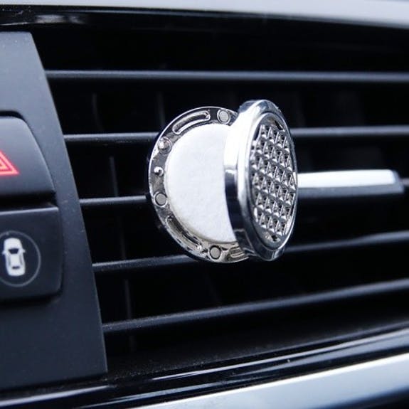 Diffusore di oli essenziali per auto, come in provenza