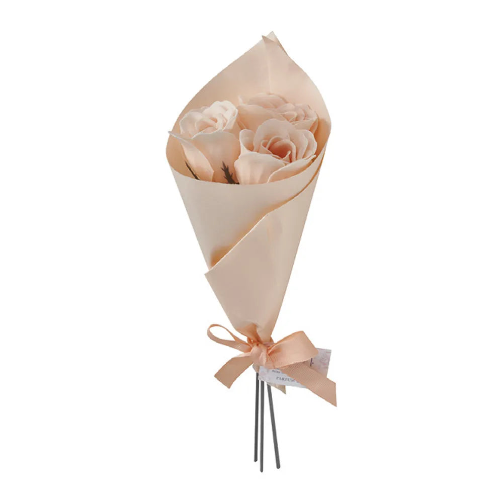 Bouquet di tre rose di sapone profumate alla Rosa in due colorazioni