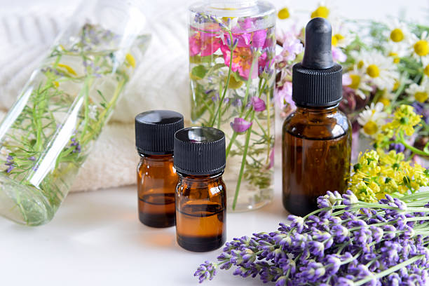 Oli essenziali puri e naturali al 100%, prodotti in Francia e certificati da ECOCERT, come in provenza