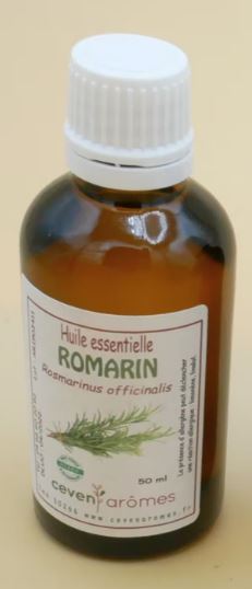 olio essenziale di rosmarino dalla molteplici proprietà, come in pprovenza
