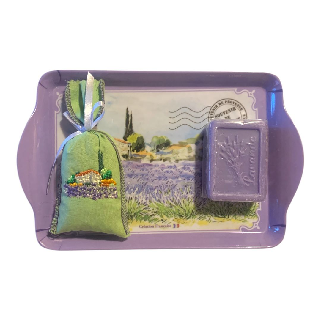 Vassoio provenzale con sacchetto di lavanda e saponetta