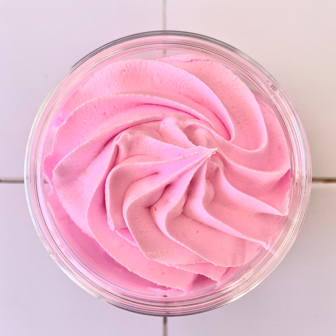 &quot;Ice cream&quot; raspberry scrub